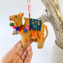 Load image into Gallery viewer, Camel