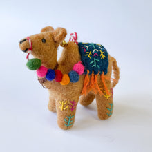 Load image into Gallery viewer, Camel