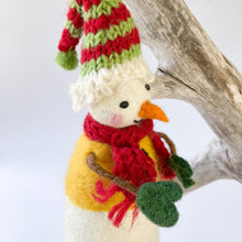 Load image into Gallery viewer, Big snowman