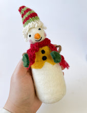 Load image into Gallery viewer, Big snowman