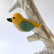 Load image into Gallery viewer, Goldfinch