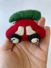 Load image into Gallery viewer, Christmas Car