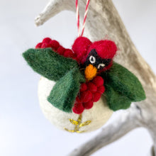 Load image into Gallery viewer, Cardinal on a ball