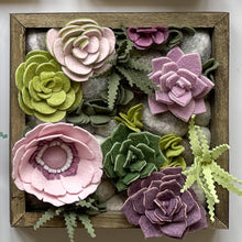 Load image into Gallery viewer, Succulent decor - large