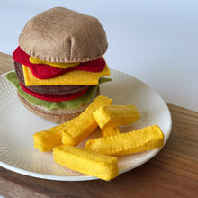 Load image into Gallery viewer, Felt Hamburger Play Set. Play kitchen food. Preschool kindergarten toys. Role-Playing Toys, Felt Toy For Kid, Montessori Toys, Pretend Play.