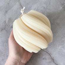Load image into Gallery viewer, Swirl Candle