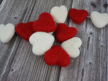 Load image into Gallery viewer, Heart Garland. Valentines Day Decor. Pom Pom Garland. Valentine Garland. Felt Garland. Valentine Banner.