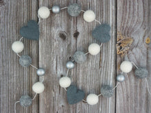 Load image into Gallery viewer, Heart Garland. Valentines Day Decor. Pom Pom Garland. Valentine Garland. Felt Garland. Valentine Banner.