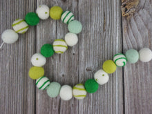 Load image into Gallery viewer, Spring Garland. Easter Garland. Pom Poms Garland. Felt Balls Garland. Felt Pompom Garland