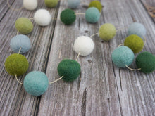 Load image into Gallery viewer, St Patrick Garland. Spring Garland. Pom Poms Garland. Felt Balls Garland. Felt Pompom Garland
