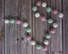 Load image into Gallery viewer, Spring Garland. Felt Pom Poms Garland.Felt Balls Garland. Felt Pompom Garland
