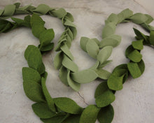 Load image into Gallery viewer, Greenery Garland. Leaf Garland. Magnolia Leaf Garland. Eucalipqus Leaf Garland. Farmhouse Decor. Farmhouse Garland. Summer Garland