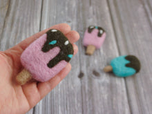 Load image into Gallery viewer, Pom Pom Garland - Summer Garland. Ice Cream Party. Pool Party Garland. Pompom Garland. Felt Ball Garland