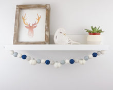 Load image into Gallery viewer, FALL Decor. Pom Poms Garland. Pumpkin Decor. Pumpkin Garland. Felt Pompom Garland