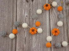 Load image into Gallery viewer, FALL Decor. Pom Poms Garland. Pumpkin Decor. Pumpkin Garland. Felt Pompom Garland