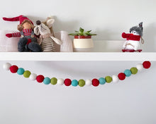 Load image into Gallery viewer, Christmas Felt Pom Pom Garland