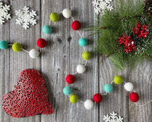 Load image into Gallery viewer, Christmas Felt Pom Pom Garland