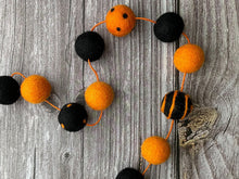 Load image into Gallery viewer, HALLOWEEN DECOR. Halloween Garland. Pom Poms Garland. Fall Decor. Autumn Decor