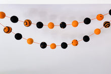 Load image into Gallery viewer, HALLOWEEN DECOR. Halloween Garland. Pom Poms Garland. Fall Decor. Autumn Decor