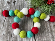 Load image into Gallery viewer, Christmas Felt Pom Pom Garland