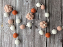 Load image into Gallery viewer, FALL Decor. Pom Poms Garland. Pumpkin Decor. Pumpkin Garland. Felt Pompom Garland