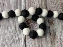 Load image into Gallery viewer, HALLOWEEN DECOR. Halloween Garland. Pom Poms Garland. Fall Decor. Autumn Decor