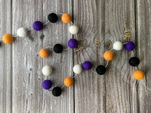 Load image into Gallery viewer, HALLOWEEN DECOR. Halloween Garland. Pom Poms Garland. Fall Decor. Autumn Decor