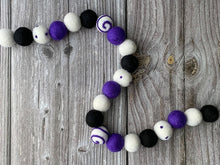 Load image into Gallery viewer, HALLOWEEN DECOR. Halloween Garland. Pom Poms Garland. Fall Decor. Autumn Decor