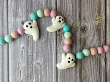 Load image into Gallery viewer, HALLOWEEN DECOR. Halloween Garland. Pom Poms Garland. Ghost Garland. Fall Decor. Autumn Decor