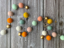 Load image into Gallery viewer, FALL Garland. FALL Decor. Felt Pom Poms Garland. Felt Balls Garland. Felt Pompom Garland
