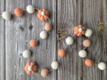 Load image into Gallery viewer, FALL Decor. Pom Poms Garland. Pumpkin Decor. Pumpkin Garland. Felt Pompom Garland