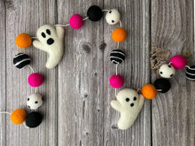 Load image into Gallery viewer, HALLOWEEN DECOR. Halloween Garland. Pom Poms Garland. Ghost Garland. Fall Decor. Autumn Decor