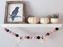 Load image into Gallery viewer, HALLOWEEN DECOR. Halloween Garland. Pom Poms Garland. Ghost Garland. Fall Decor. Autumn Decor