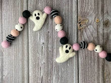 Load image into Gallery viewer, HALLOWEEN DECOR. Halloween Garland. Pom Poms Garland. Ghost Garland. Fall Decor. Autumn Decor