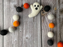Load image into Gallery viewer, HALLOWEEN DECOR. Halloween Garland. Pom Poms Garland. Ghost Garland. Fall Decor. Autumn Decor