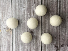 Load image into Gallery viewer, Wool Dryer Balls. Dryer Balls. Felt Balls. Zero Waste. Fabric Softner. Eco Friendy. Laundry Balls.
