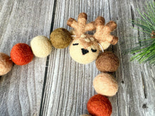 Load image into Gallery viewer, Christmas Felt Garland. Reindeer Garland. Felt Reindeer Garland. Felt Pom Poms Garland.Felt Balls Garland. Felt Pompom Garland

