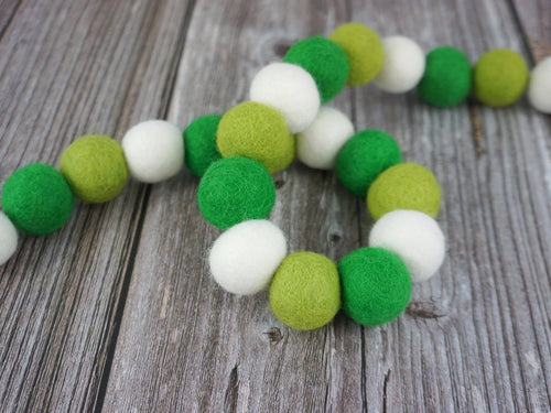 St Patrick Garland. Spring Garland. Pom Poms Garland. Felt Balls Garland. Felt Pompom Garland