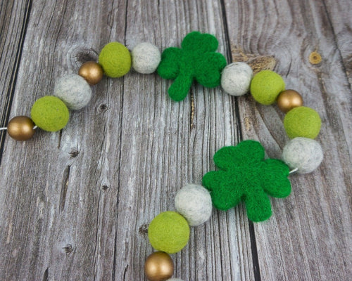 St Patrick Garland, Shamrock Garland. Spring Garland. Pom Poms Garland. Felt Balls Garland. Felt Pompom Garland