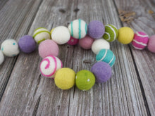 Load image into Gallery viewer, Spring Garland. Easter Garland. Pom Poms Garland. Felt Balls Garland. Felt Pompom Garland
