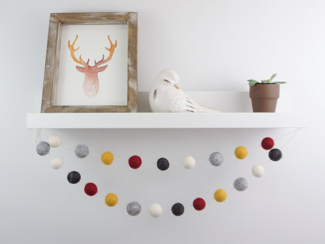 FALL Garland. FALL Decor. Felt Pom Poms Garland. Felt Balls Garland. Felt Pompom Garland