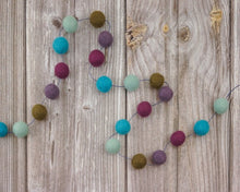 Load image into Gallery viewer, FALL Garland. FALL Decor. Felt Pom Poms Garland. Felt Balls Garland. Felt Pompom Garland
