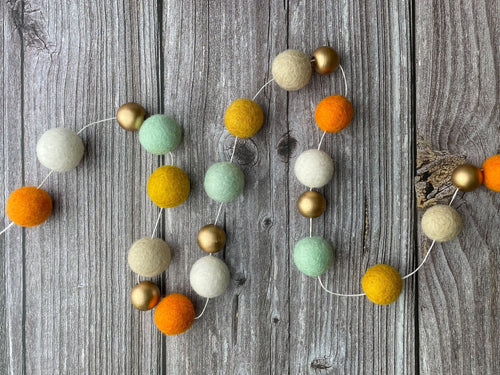 FALL Garland. FALL Decor. Felt Pom Poms Garland. Felt Balls Garland. Felt Pompom Garland