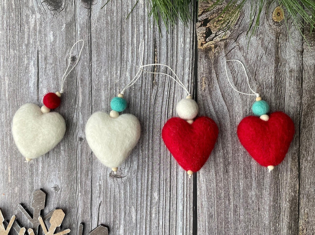 CHRISTMAS ORNAMENTS. Felt Ornaments - Felt Hearts. Holiday Ornaments. Ornaments Christmas.