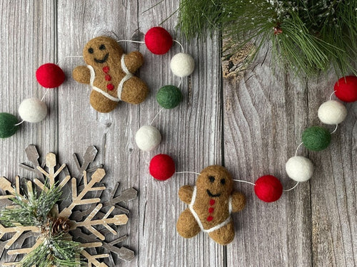 Christmas Felt Garland. Gingerbread Garland. Felt Gingerbread Man Garland. Felt Pom Poms Garland.Felt Balls Garland. Felt Pompom Garland