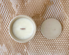 Load image into Gallery viewer, Cinnamon Bun - Scented Soy Wax Candle. Wooden Cracking Wick. Cement Candle. Unique Concrete Candle
