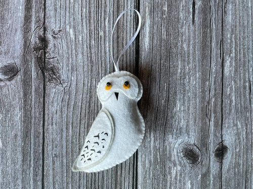 Felt Owl. Felted Owl Ornament. Felt CHRISTMAS ornament. Felted Christmas Decor. Felt Snow Owl.