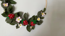 Load image into Gallery viewer, Summer Decor. Felt Wreath. Summer Felt Wreath. Strawberry Wreath. Summer strawberry Wreath
